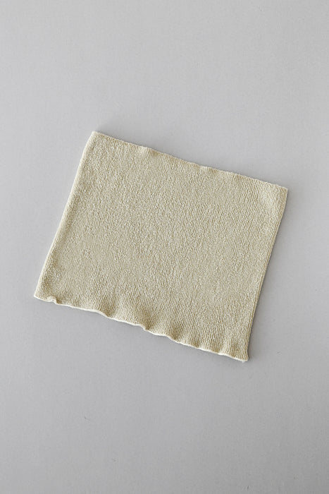 おなかに寄り添うシルク腹巻き