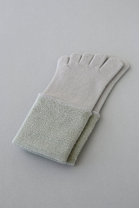 五本指「足の肌着」絹とウール