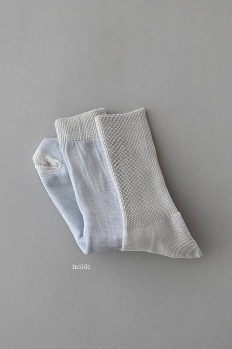 Double-layered silk and cotton socks